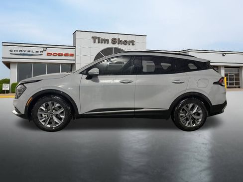Used 2024 Kia Sportage SX image 2