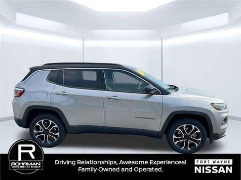 Used 2023 Jeep Compass Limited AWD/4WD image 33