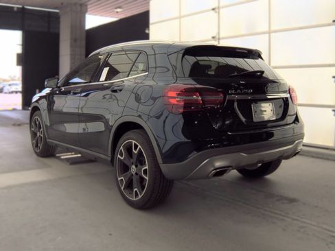 Used 2019 Mercedes-Benz GLA 250 w/ Convenience Package image 6