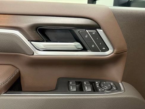 New 2026 GMC Sierra 2500 Denali w/ Denali Reserve Package image 14