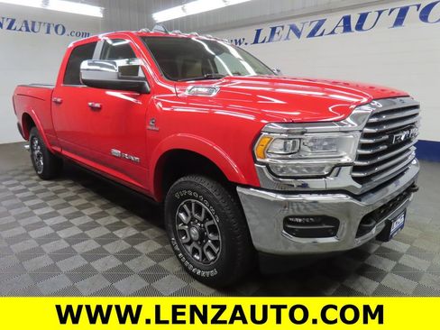Used 2022 RAM 2500 Limited AWD/4WD image 3