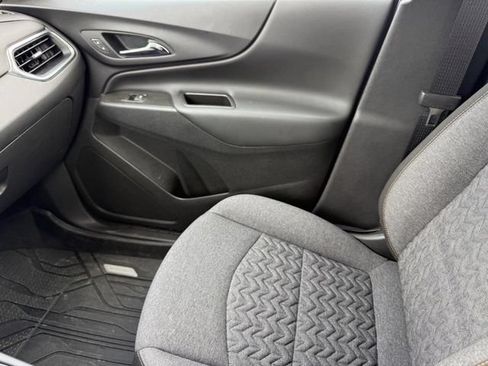 Used 2024 Chevrolet Equinox LT w/ LPO, Floor Liner Package FWD image 20