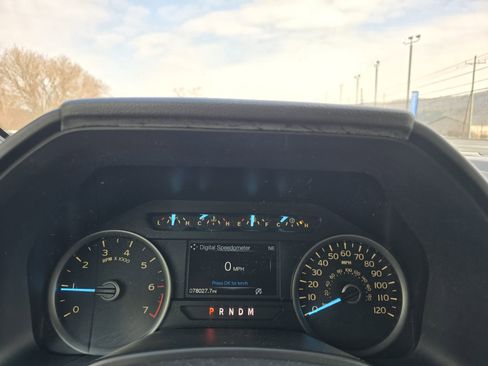 Used 2018 Ford F150 XLT w/ Equipment Group 302A Luxury image 20