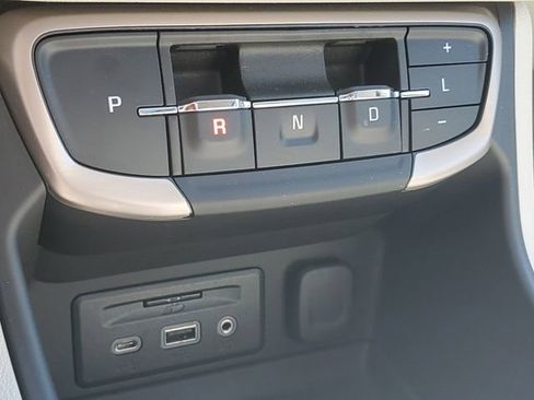 Certified 2023 GMC Terrain Denali w/ Denali Premium Package AWD/4WD image 31