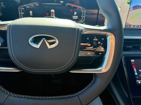 Certified 2025 INFINITI QX80 Autograph w/ Autograph Exterior Package image 19