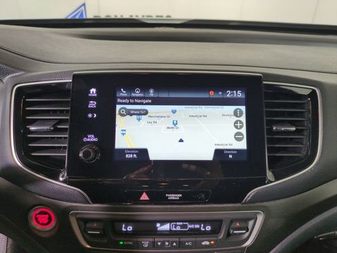 Certified 2023 Honda Passport TrailSport image 19