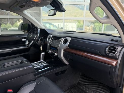 Used 2018 Toyota Tundra Limited w/ Limited Premium Package AWD/4WD image 45