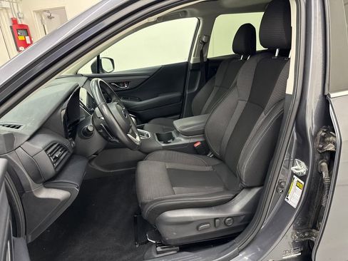 Used 2022 Subaru Outback Premium image 13