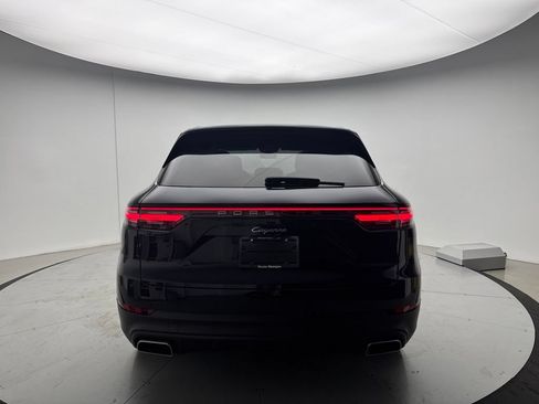 Certified 2021 Porsche Cayenne AWD/4WD image 4