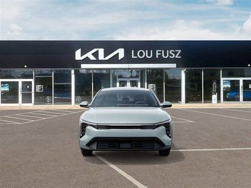 New 2026 Kia K4 LXS image 2