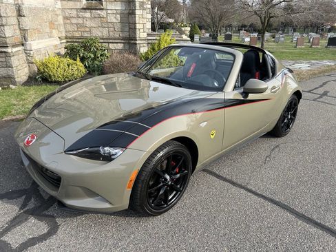 Used 2023 MAZDA MX-5 Miata Grand Touring RWD image 37