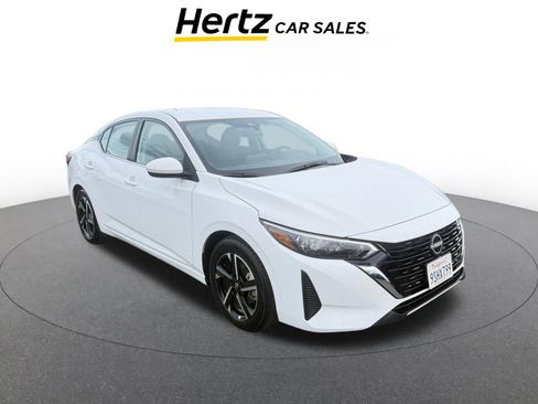 Used 2025 Nissan Sentra SV image 1