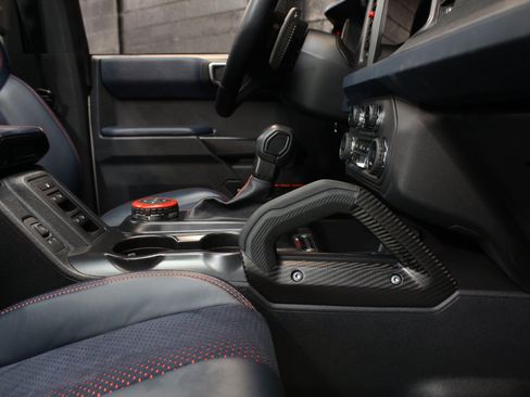 Used 2024 Ford Bronco Raptor w/ Interior Carbon Fiber Pack 6 AWD/4WD image 55