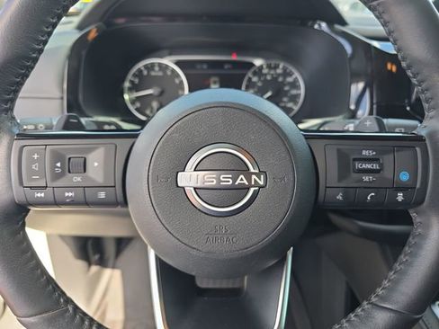 Used 2024 Nissan Pathfinder SL w/ SL Premium Package image 42