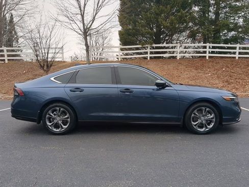 Used 2023 Honda Accord EX-L image 3