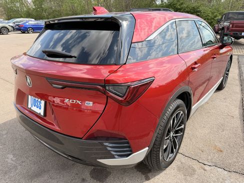 Used 2024 Acura ZDX A-Spec image 3