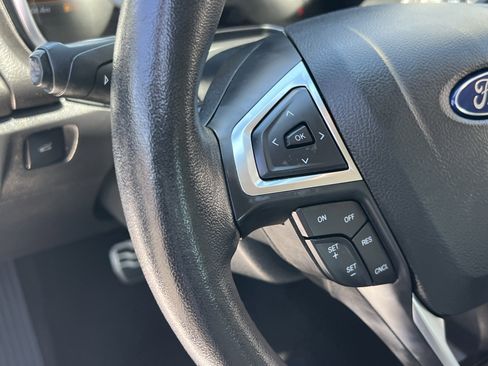 Used 2017 Ford Fusion Titanium FWD image 24