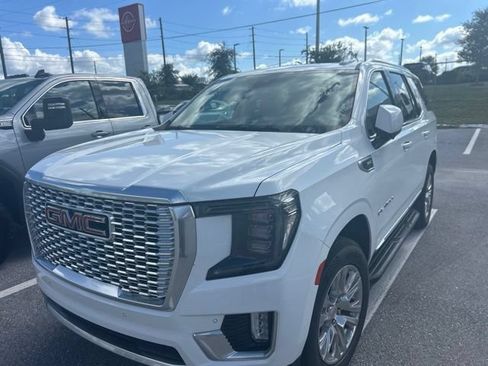 Used 2024 GMC Yukon Denali RWD image 2