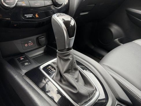 Certified 2022 Nissan Rogue Sport SL w/ Premium Package image 19