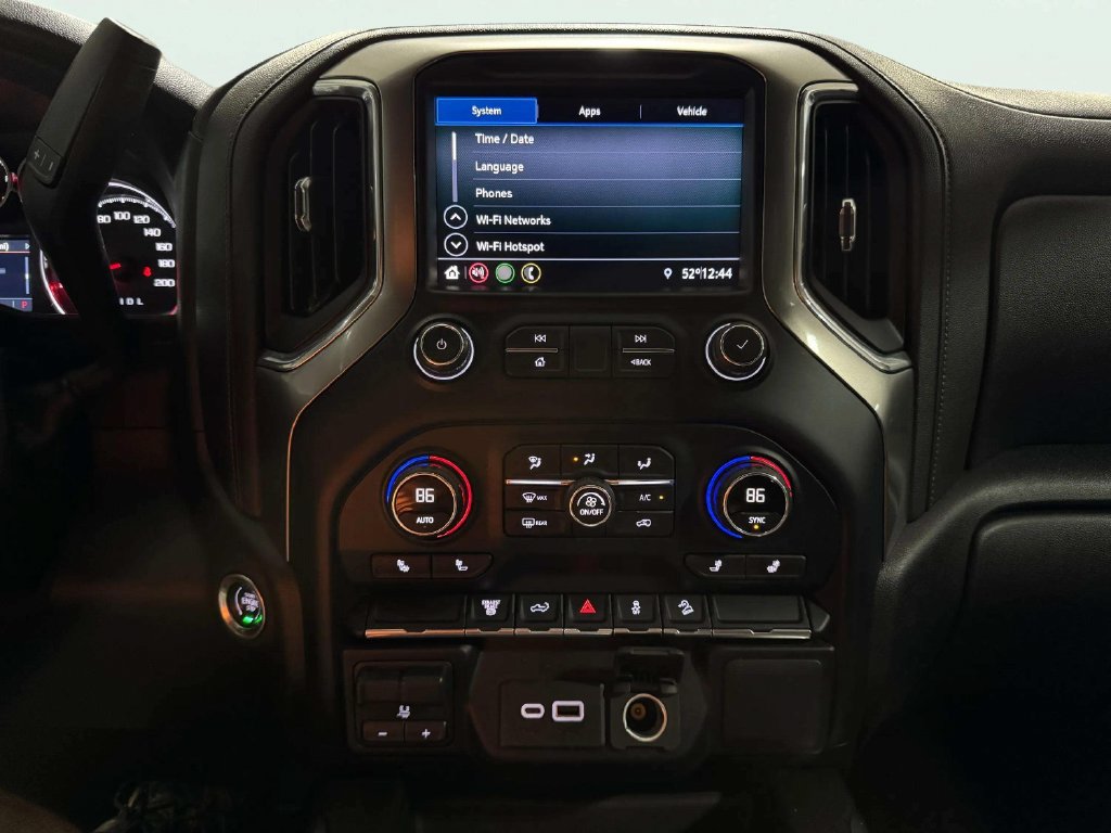 Used 2021 Chevrolet Silverado 2500 LT w/ Convenience Package AWD/4WD image 13