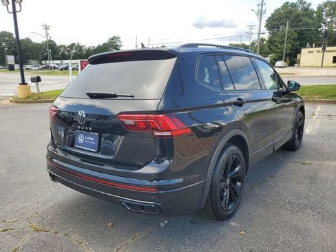 Used 2024 Volkswagen Tiguan SE R-Line FWD image 4