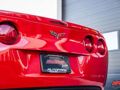 Used 2009 Chevrolet Corvette Z06 w/ Preferred Equipment Group image 31