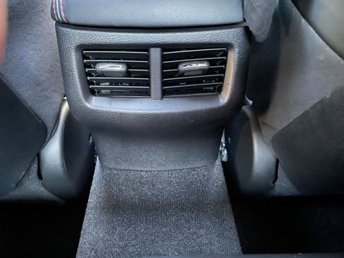 Certified 2022 Dodge Challenger R/T Scat Pack w/ Dynamics Package image 40