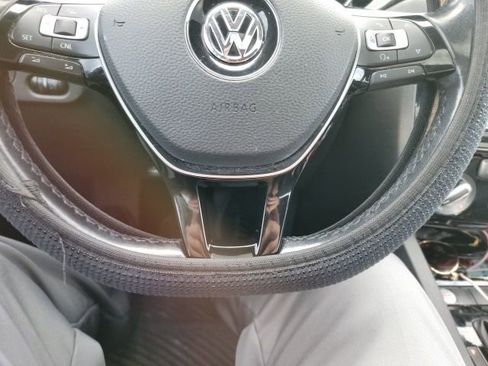 Used 2016 Volkswagen Jetta SEL image 15