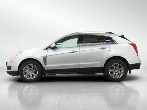 Used 2016 Cadillac SRX Luxury w/ Driver Awareness Package AWD/4WD image 2