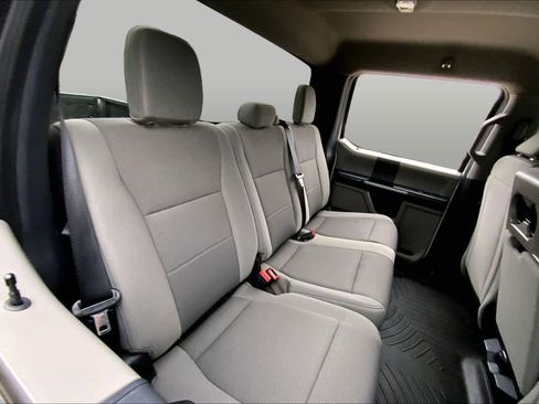 Used 2022 Ford F250 XL w/ STX Appearance Package AWD/4WD image 19
