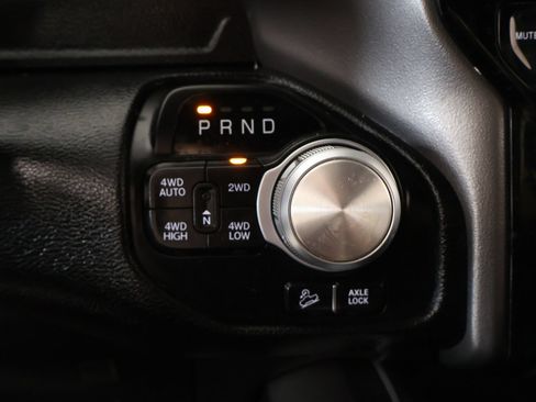 Used 2022 RAM 1500 Laramie w/ Sport Appearance Package AWD/4WD image 9