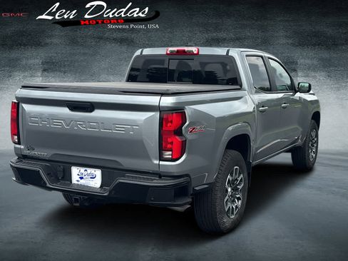 Certified 2024 Chevrolet Colorado Z71 w/ Z71 Convenience Package 2 AWD/4WD image 4