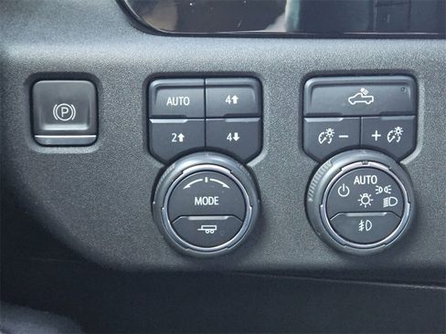 Used 2023 Chevrolet Silverado 1500 RST image 21