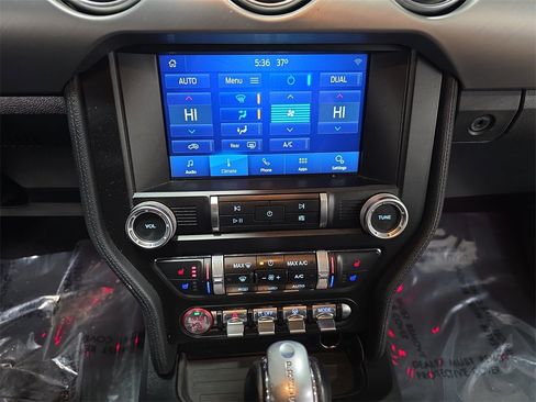 Used 2021 Ford Mustang Premium image 20
