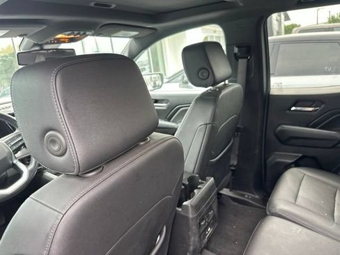 Used 2023 Chevrolet Colorado LT w/ LT Convenience Package III AWD/4WD image 15
