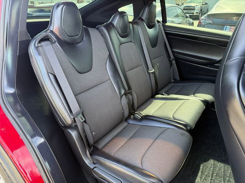 Used 2017 Tesla Model X 75D image 19
