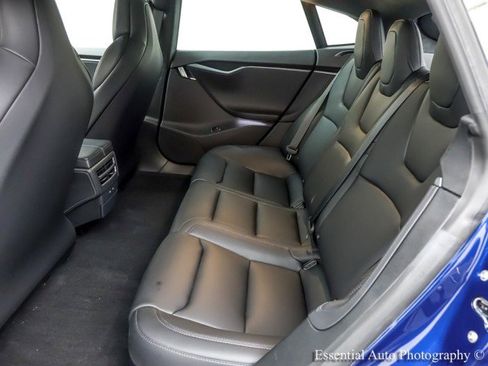 Used 2019 Tesla Model S Performance image 14