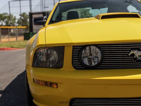 Used 2006 Ford Mustang GT Premium RWD image 64