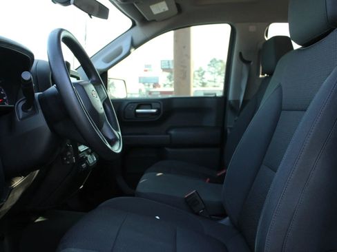 Used 2020 Chevrolet Silverado 1500 Custom w/ Custom Value Package image 16