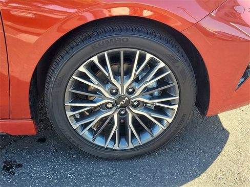 Used 2024 Kia Forte GT-Line image 5