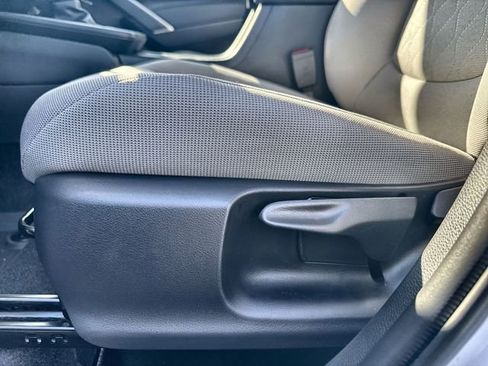 New 2026 Toyota Corolla Cross L image 22