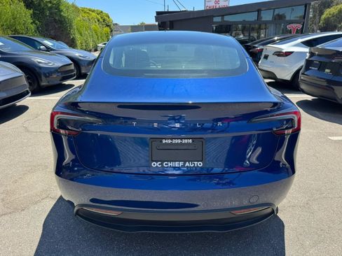 Used 2024 Tesla Model 3 Standard Range RWD image 9
