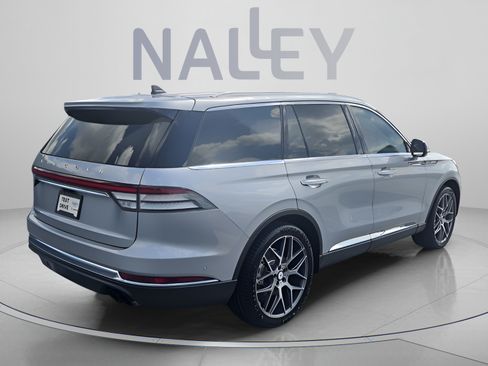Used 2022 Lincoln Aviator Reserve w/ Equipment Group 201A RWD image 5
