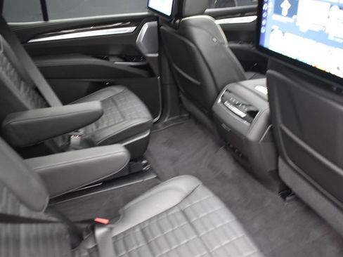 Certified 2026 Cadillac Escalade Platinum Sport w/ LPO, ONYX Package image 35