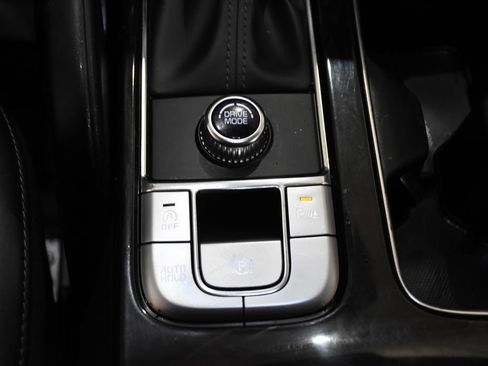 Used 2025 Kia Telluride S FWD image 26
