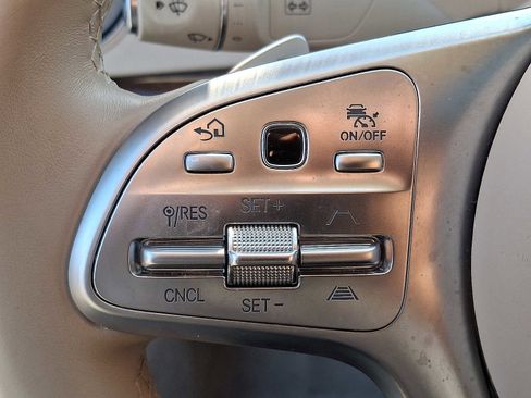 Used 2019 Mercedes-Benz S 560 4MATIC Sedan image 23