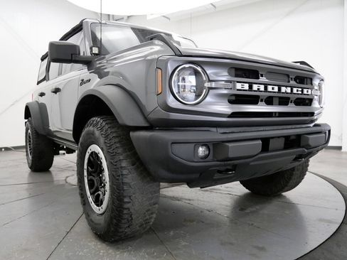 Used 2022 Ford Bronco Big Bend w/ Sasquatch Package AWD/4WD image 40