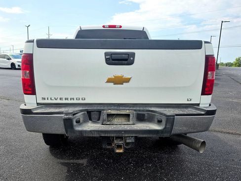 Used 2014 Chevrolet Silverado 2500 LT w/ Interior Plus Package AWD/4WD image 5