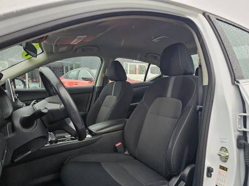 Used 2020 Nissan Sentra SV w/ Trunk Package image 18