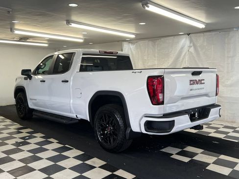 Used 2024 GMC Sierra 1500 Pro w/ Graphite Edition AWD/4WD image 8